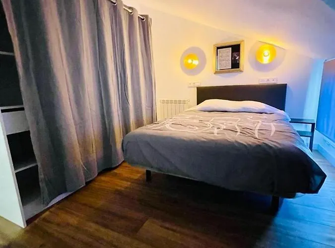 La Casa Del Rock Апартаменты Аранда-де-Дуэро